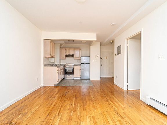 5th image of 34-14 34th St #2L