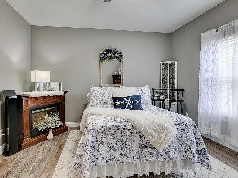 620 Applewood Ln — Photo 38