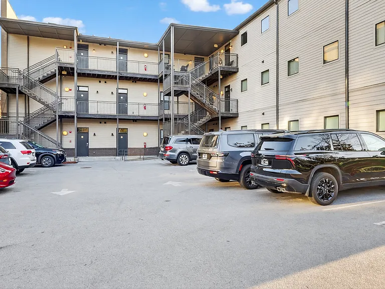 1700 Belcourt Ave #205 — Photo 20