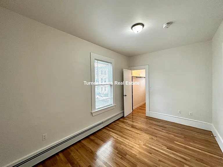 11 Elder St — Photo 13