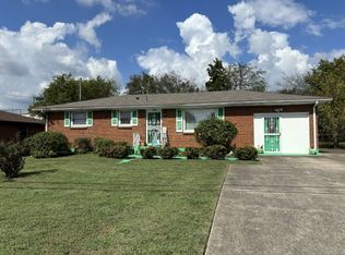 3305 Spears Rd, Nashville, TN 37207