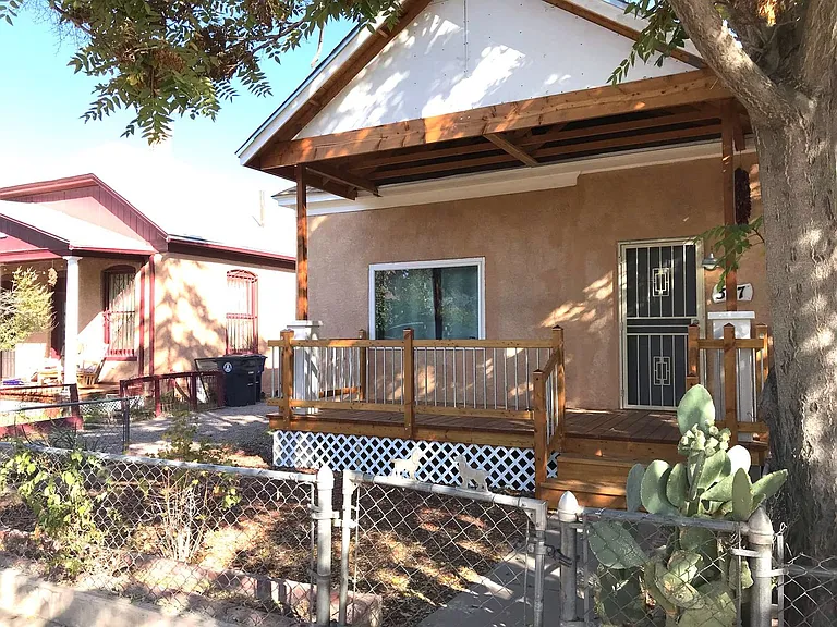 317 Hazeldine Ave SW — Photo 25
