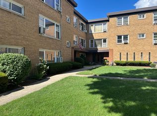 6823 N Northwest Hwy #125, Chicago, IL 60631
