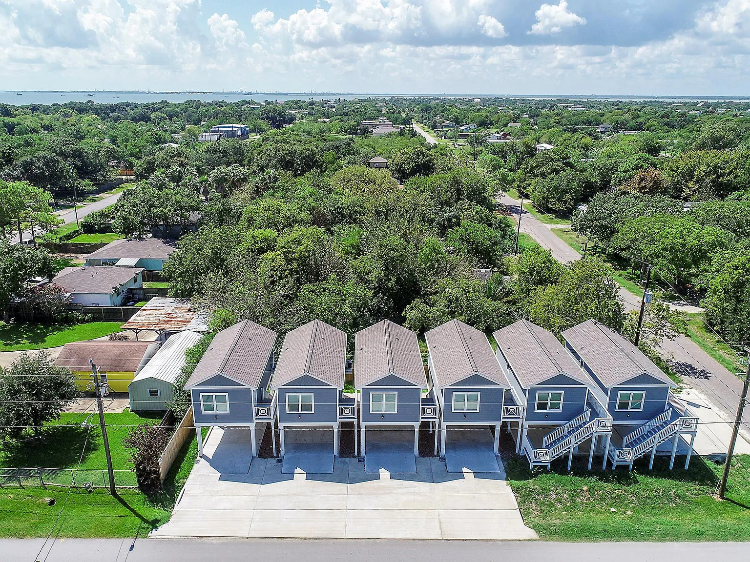 1 bed, 1.0 bath, $1,750 — Photo 1