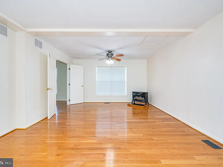 401 Ponderosa Trl #1 — Photo 12