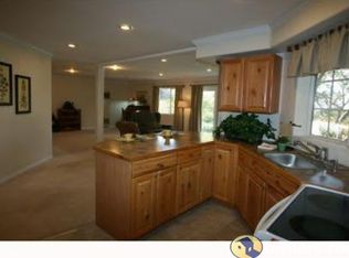 39196 Snow Line Cir, Oak Glen, CA 92399