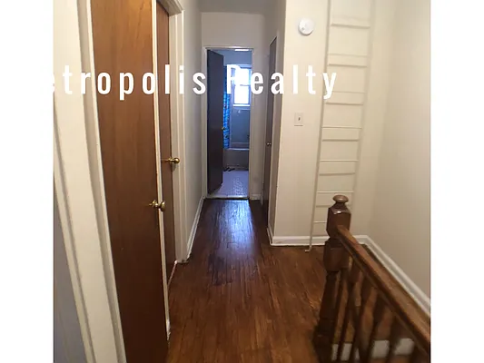 Rented by Metropolis International Realty Inc. | media 8