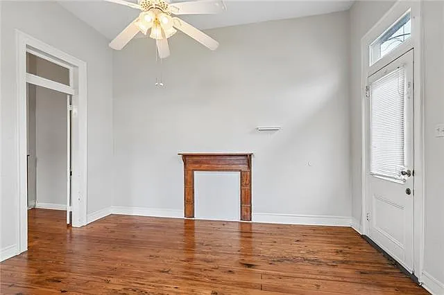 3015 Castiglione St — Photo 4