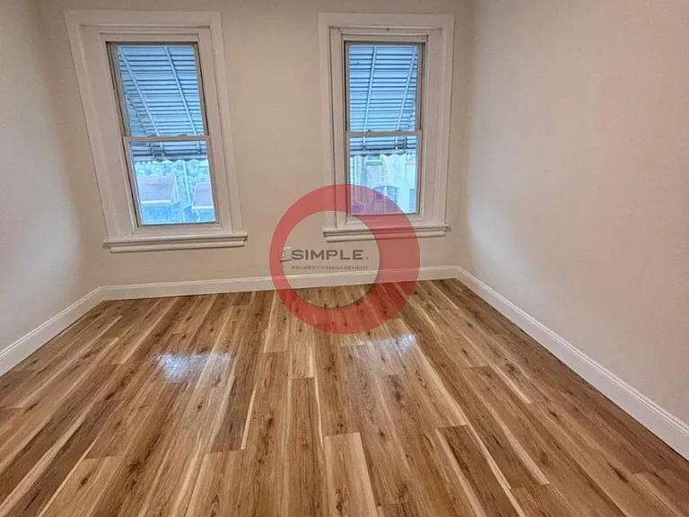 1457 Cotton St — Photo 8