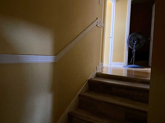 3rd image of 6333 S Langley Ave