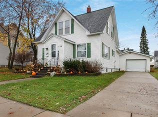 128 E 5th Ave, Stanley, WI 54768