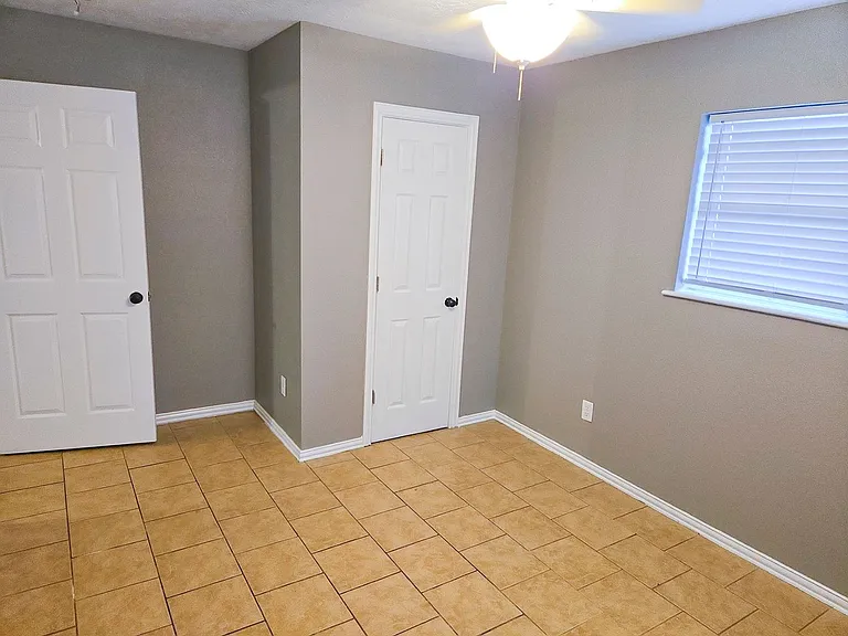 5140 Minnie Ave — Photo 7