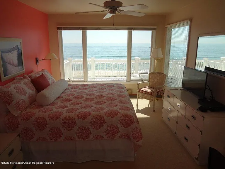 1904 Oceanfront #1 — Photo 19