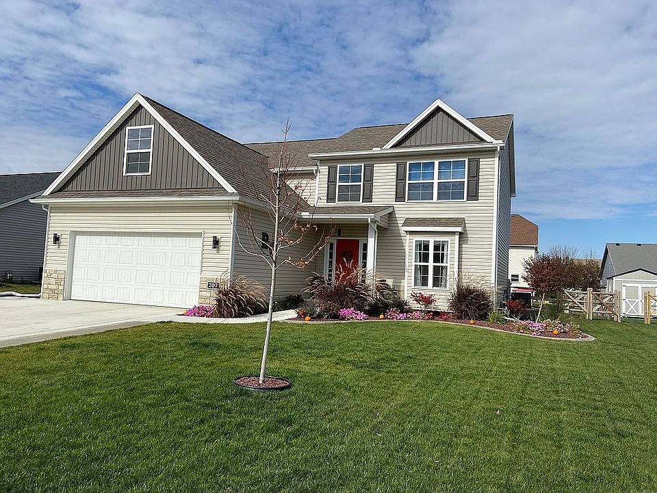 1st image of 207 Enright Dr