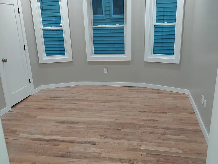 115 Deering Rd — Photo 12