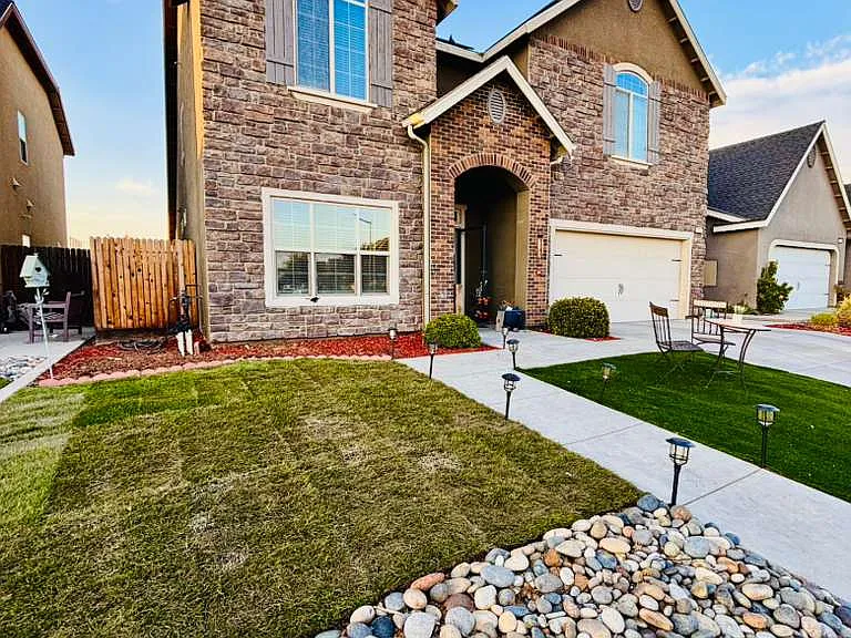 6682 E Fedora Ave — Photo 9