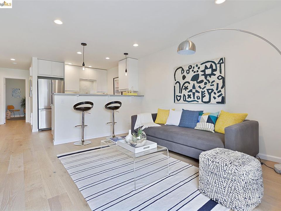 1st image of 7 Embarcadero W APT 102
