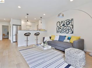 7 Embarcadero W APT 102, Oakland, CA 94607