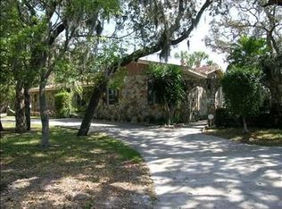 5565 113th St, Seminole, FL 33772