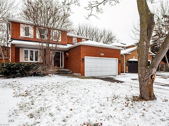 2nd image of 1387 Chedboro Cres