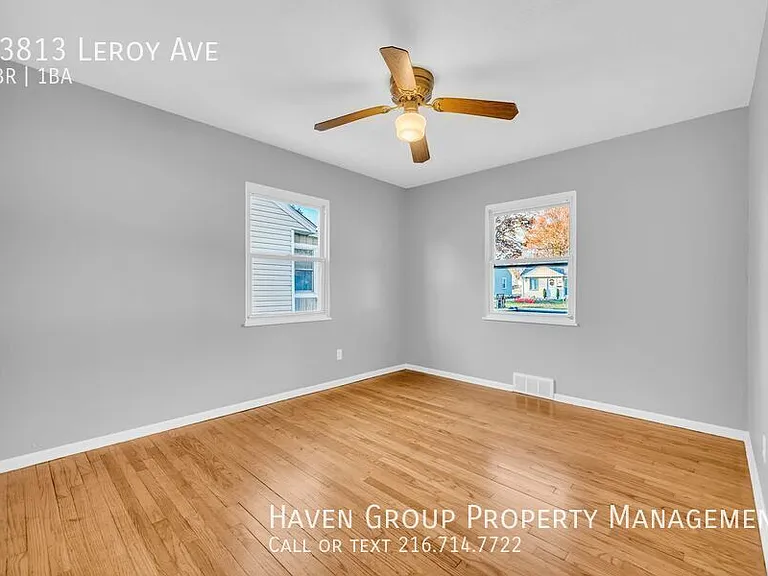 13813 Leroy Ave — Photo 15