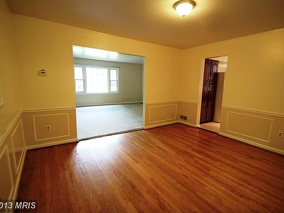 4th image of 7258 Moss Ln