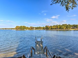 70 Rainbow Cove Rd, Ridgeway, SC 29130