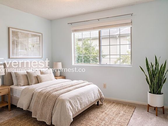 2nd image of 1301 University Ave APT C201