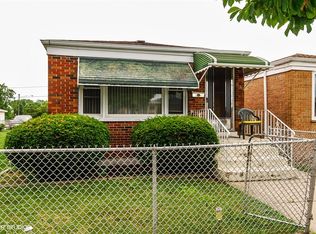 7647 W 63rd Pl, Summit, IL 60501