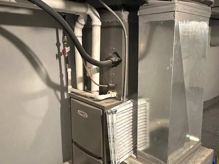 New Gas Hot Air Heat and Central Air Conditioning