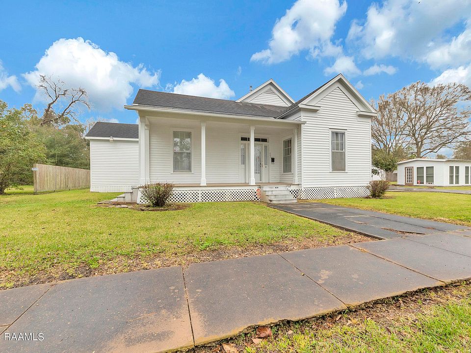 407 N Louisiana St, Abbeville, LA 70510 MLS 23001338 Zillow