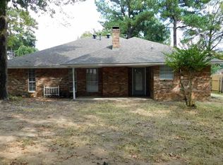 5503 Woodline Dr, Texarkana, AR 71854