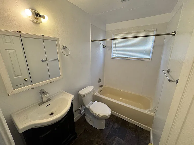 Cedar Terrace Apartments! — Photo 12