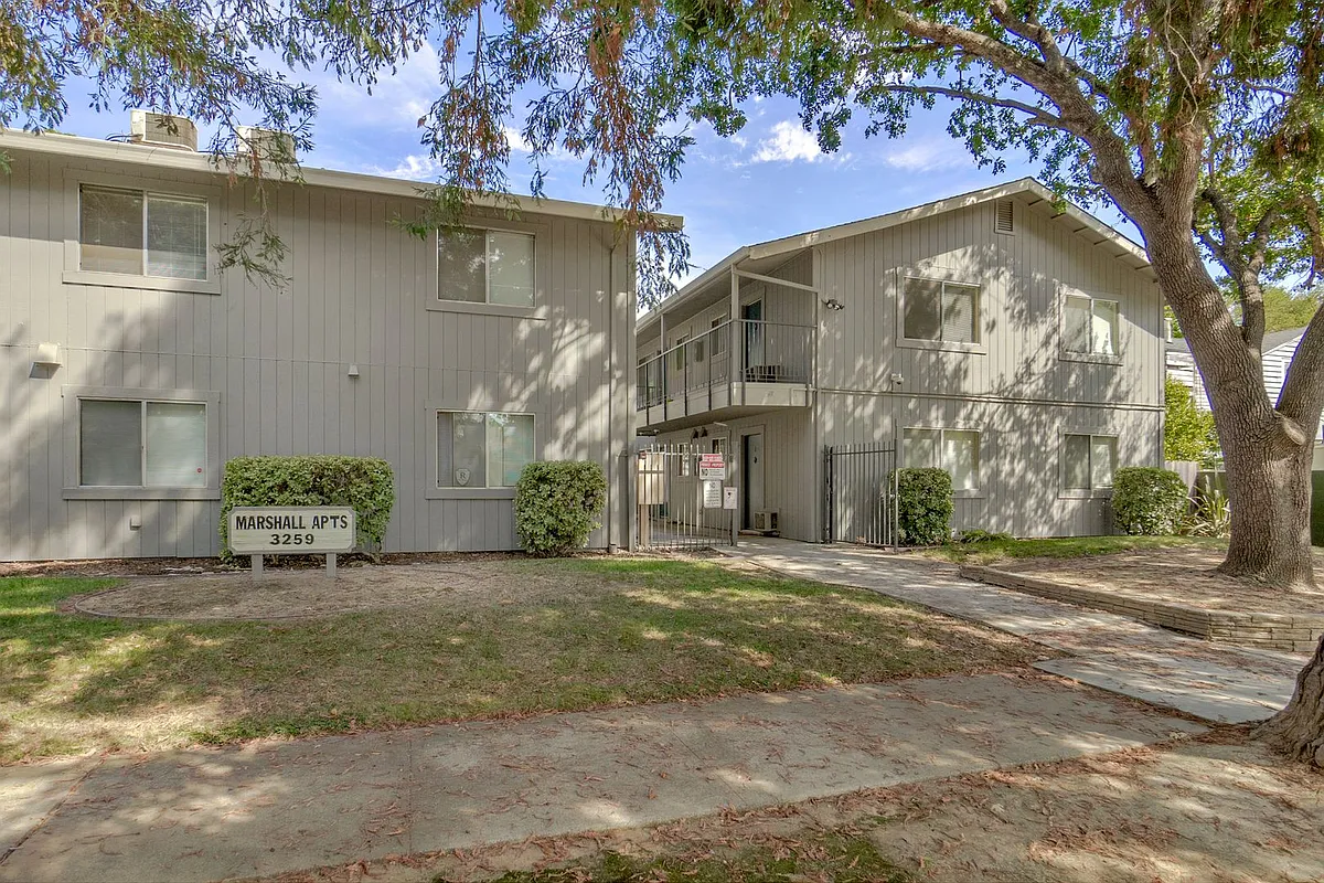 Building Photo - 3259 Marshall Way #21