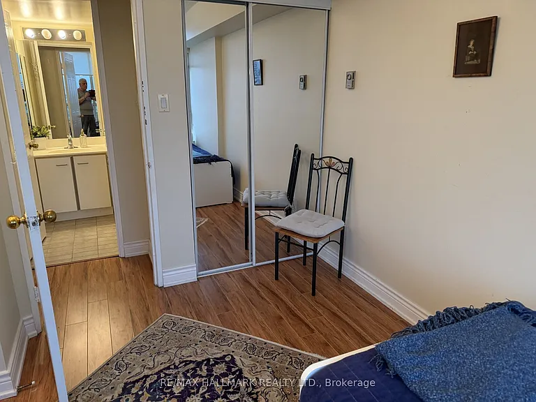 Clarissa Dr E — Photo 14