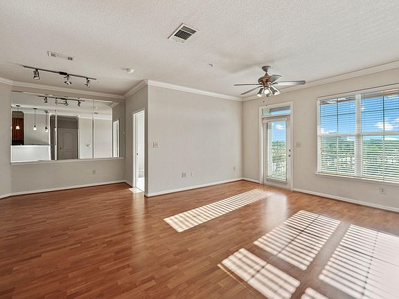 3rd image of 1711 Old Spanish Trl APT 411
