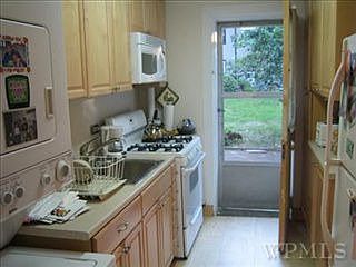 5th image of 14 Field End Ln #1