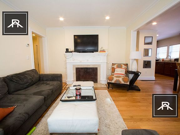4th image of 39 Beaconsfield Rd #1