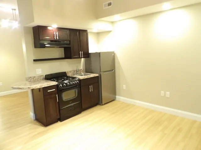 1685 Hertel Ave — Photo 3
