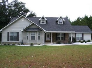 330 W Shore Dr, Ochlocknee, GA 31773