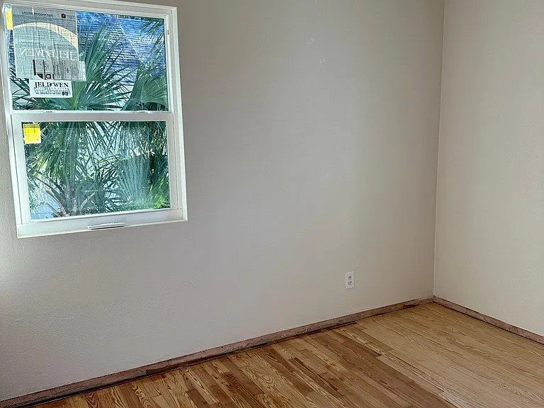 418 N Wild Olive Ave — Photo 4