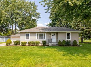 28453 Cotton Rd, Chesterfield, MI 48047