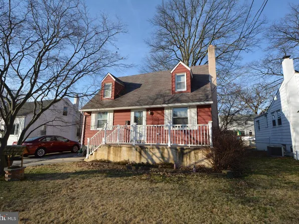 219 Fernwood Ave, Folsom, PA 19033