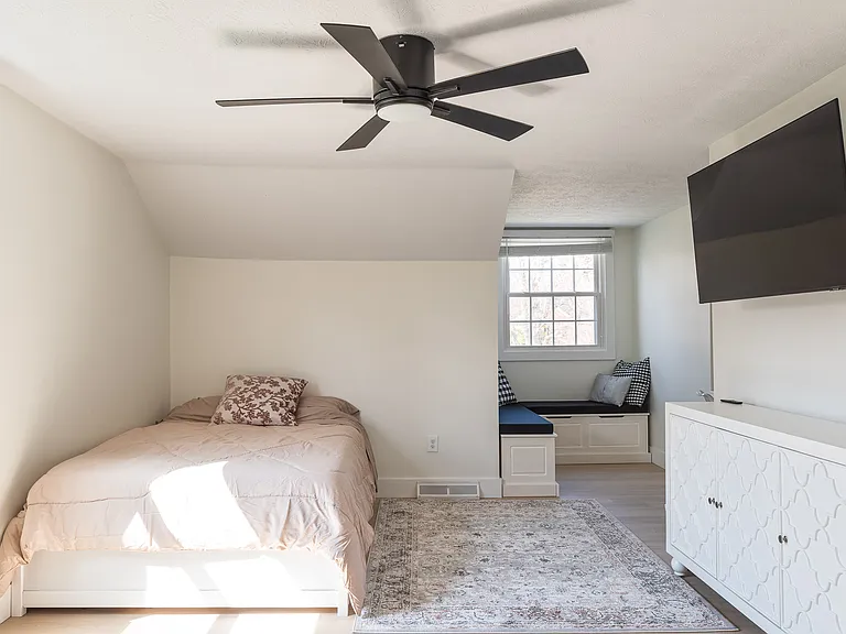 389 Lake Park Dr — Photo 20