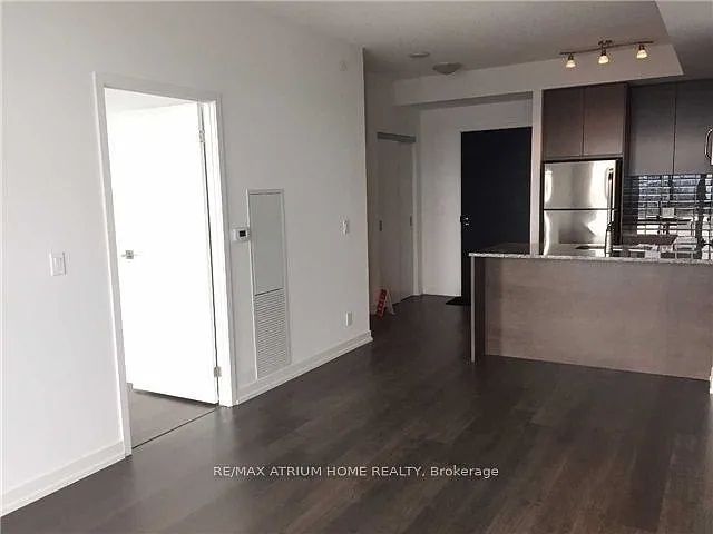 Building Photo - 89 Dunfield Ave #2509