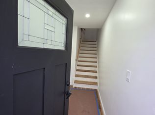11415 209th St #2, Cambria Heights, NY 11411