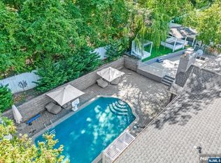 505 Adele Ct, Englewood, NJ 07631