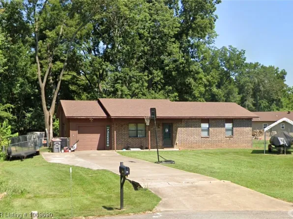 304 Connie Ln, Lavaca, AR 72941