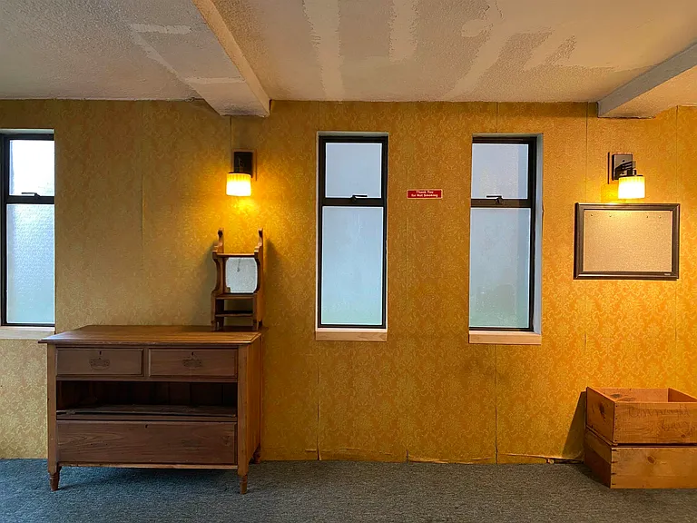 1676 Frances St #6 — Photo 6