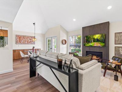 126 Avellino Cir, Palm Desert, CA, 92211